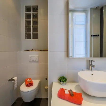Victor Hugo Palais Ap3061 By Riviera Homes アパート